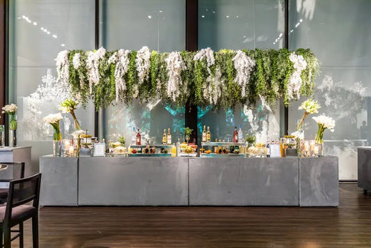 Why a Mobile Bar is the Perfect Addition to Any Event